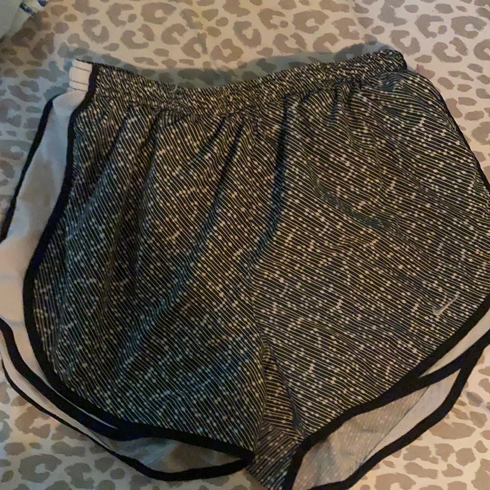 Women’s Nike Running Shorts Large